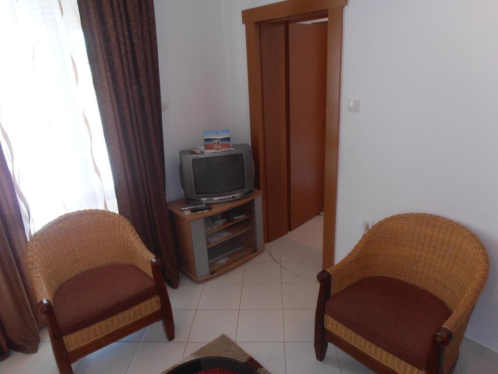 Apartmani Zeljko Vujovic Budva Ngoại thất bức ảnh