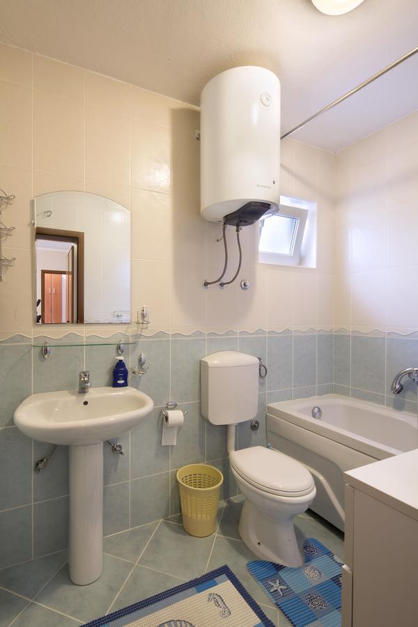 Apartmani Zeljko Vujovic Budva Ngoại thất bức ảnh