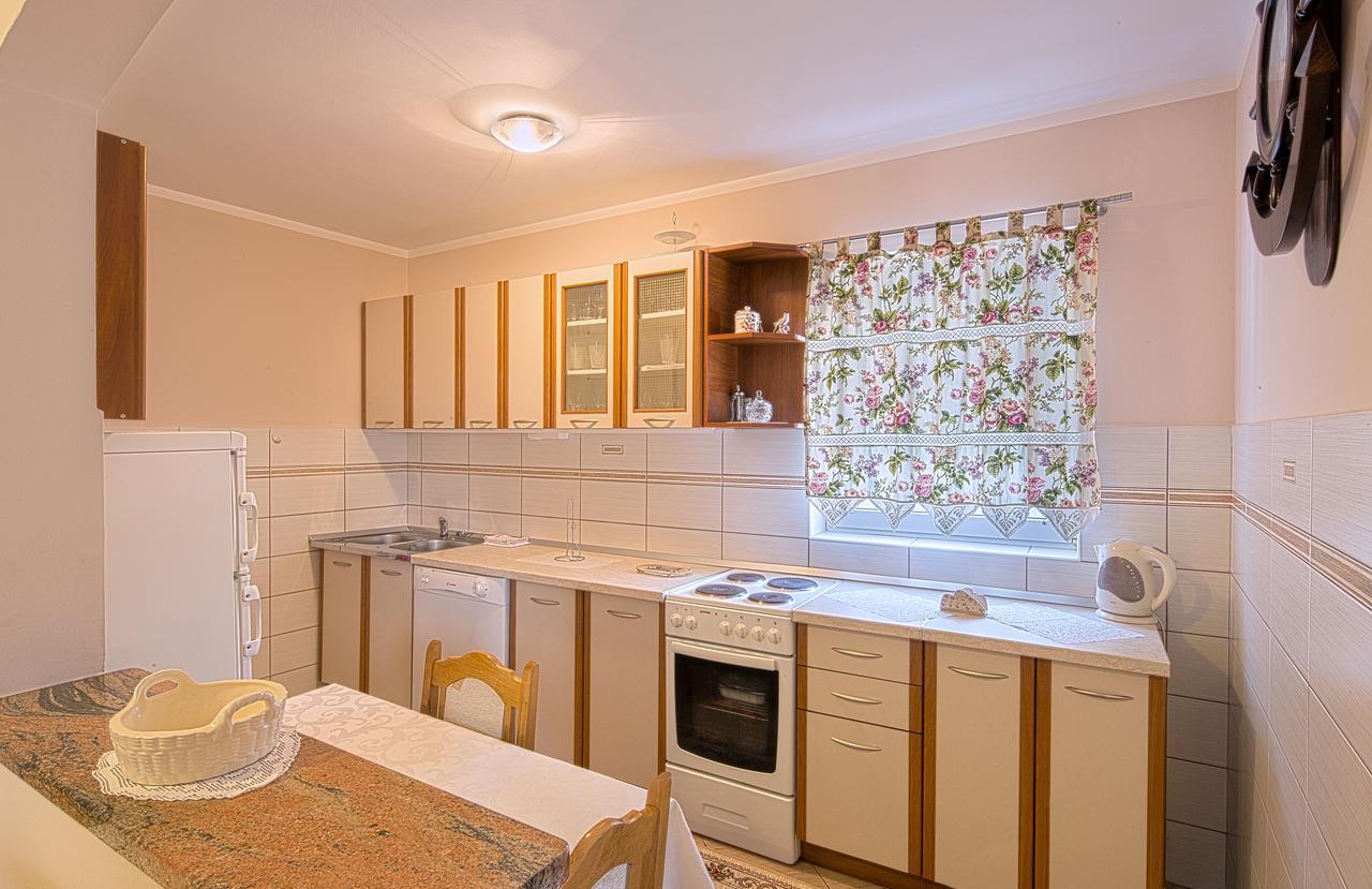 Apartmani Zeljko Vujovic Budva Ngoại thất bức ảnh